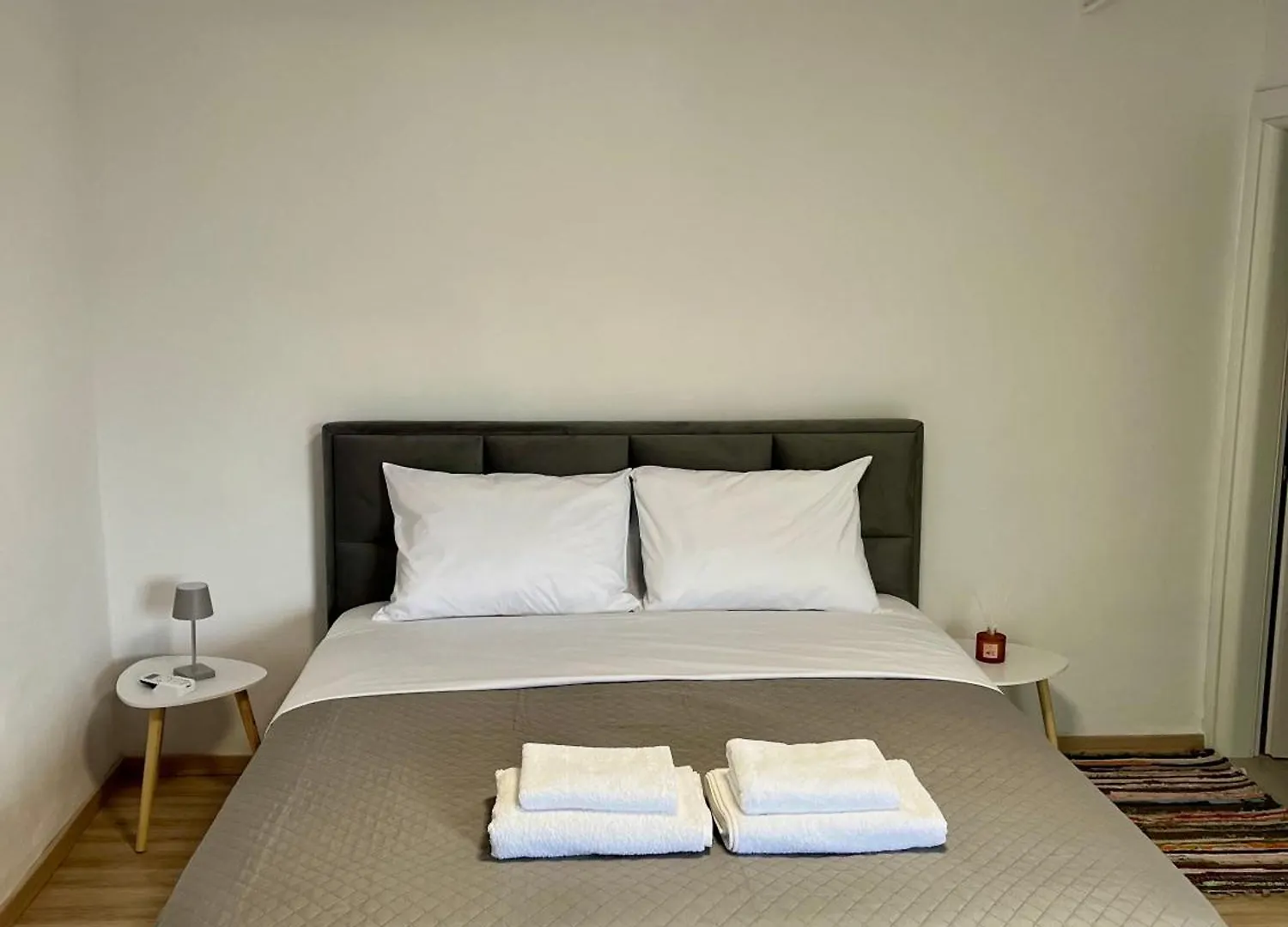 Honey Hill Villa Permet Homestay